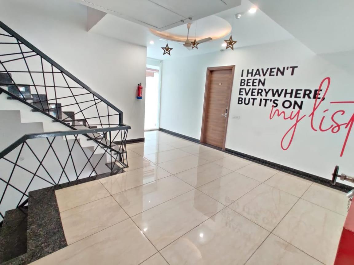 FabHotel Golden Home Amritsar Buitenkant foto
