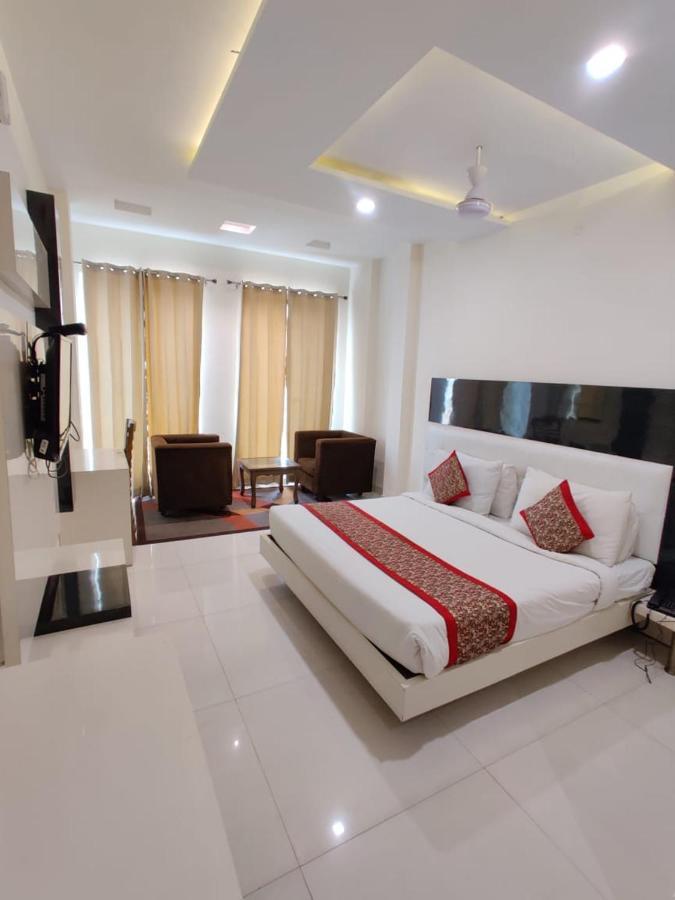 FabHotel Golden Home Amritsar Buitenkant foto