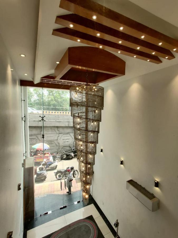 FabHotel Golden Home Amritsar Buitenkant foto