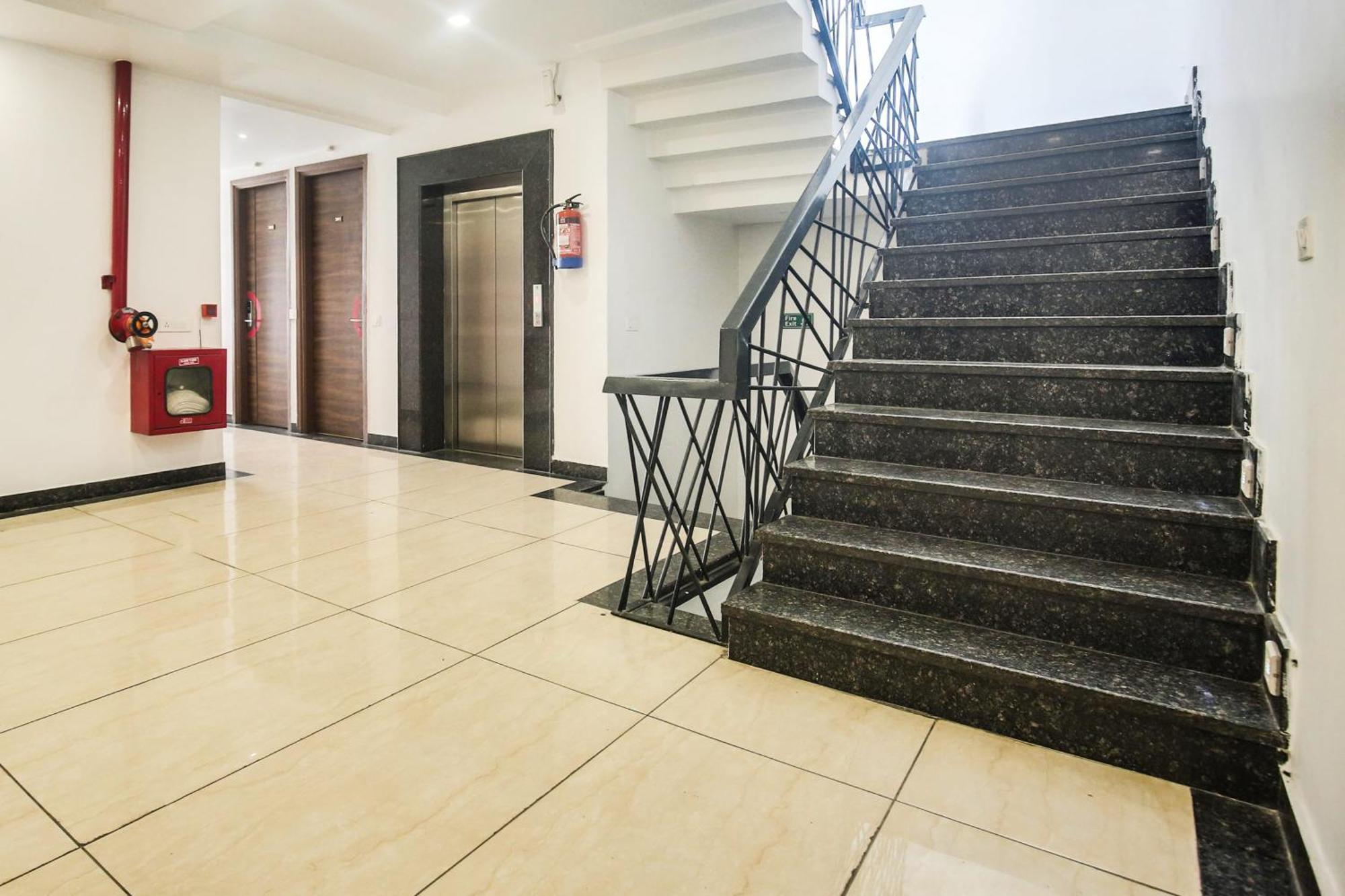 FabHotel Golden Home Amritsar Buitenkant foto