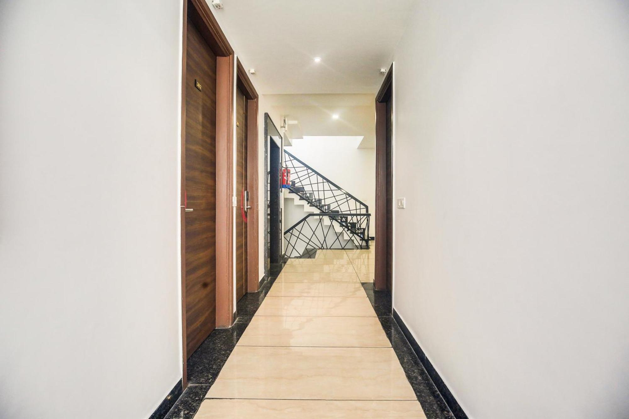 FabHotel Golden Home Amritsar Buitenkant foto