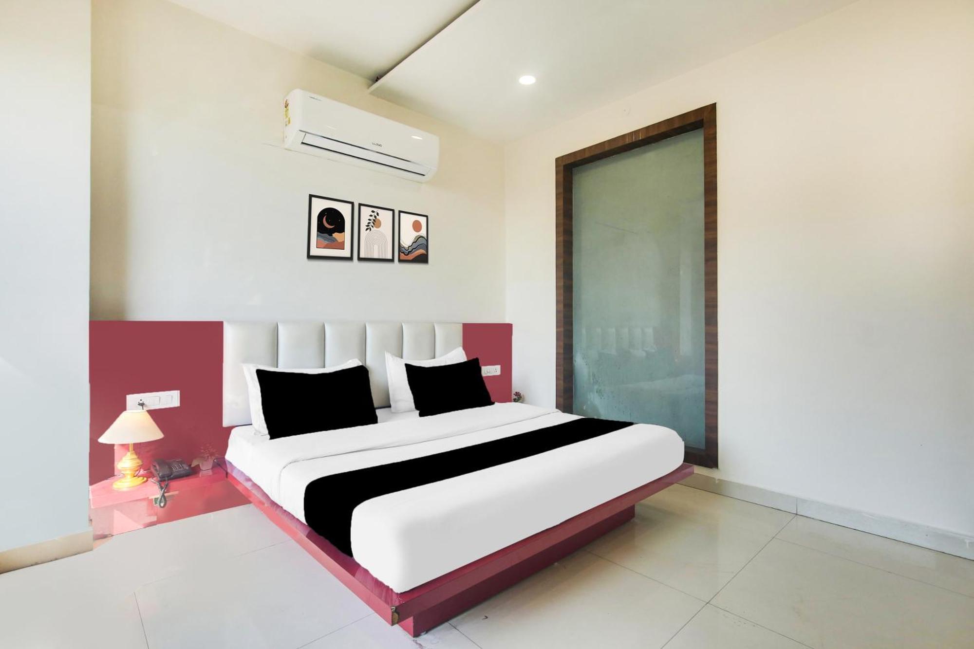 FabHotel Golden Home Amritsar Buitenkant foto