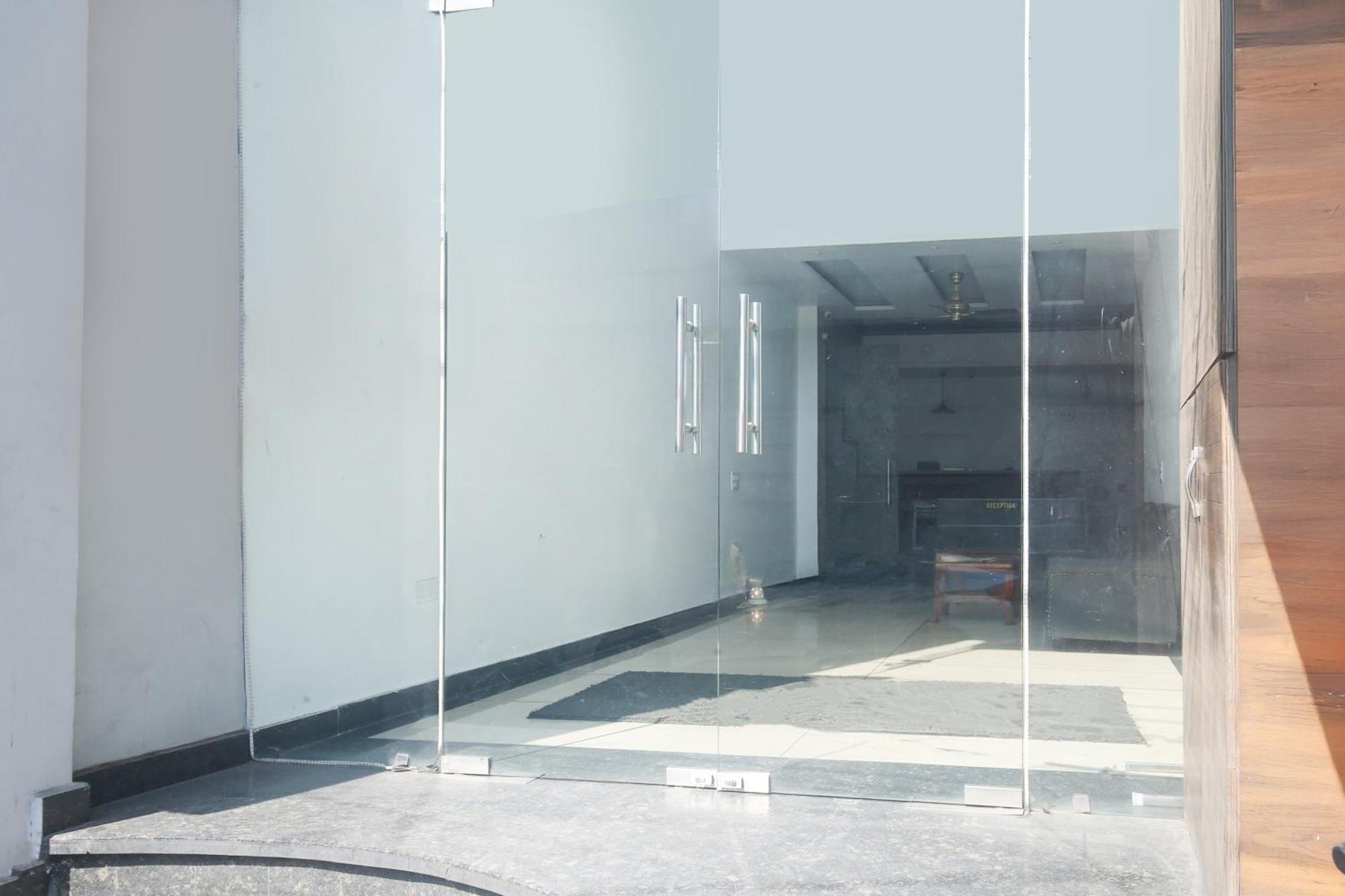 FabHotel Golden Home Amritsar Buitenkant foto
